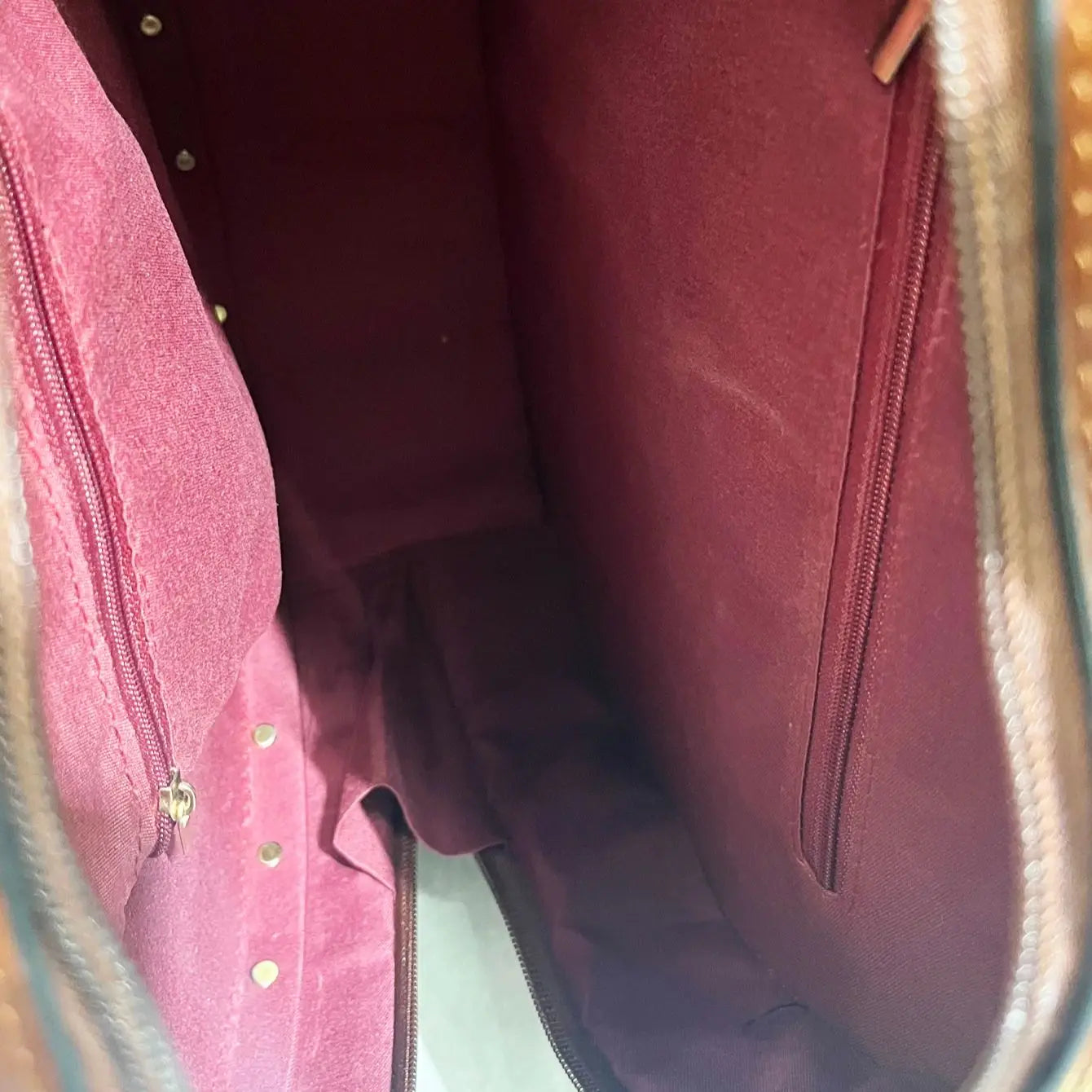 TimeLuxe™ Clock Bag ⏰👜